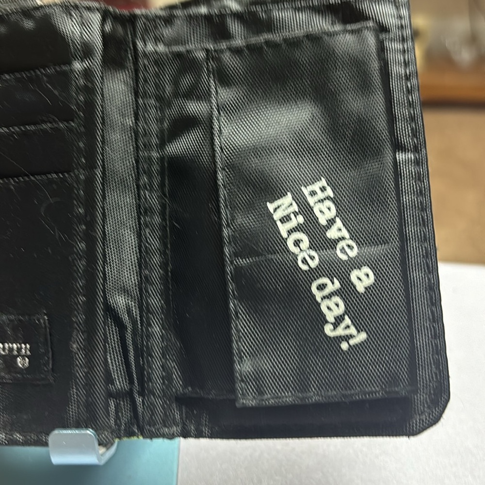 Wallet - Picture 5 of 7